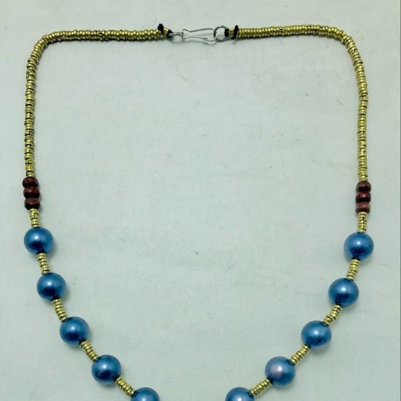 Metal And Wooden Beaded Chain Pendant Necklace, Handmade Light Weight Pendant - Picture 3 of 13